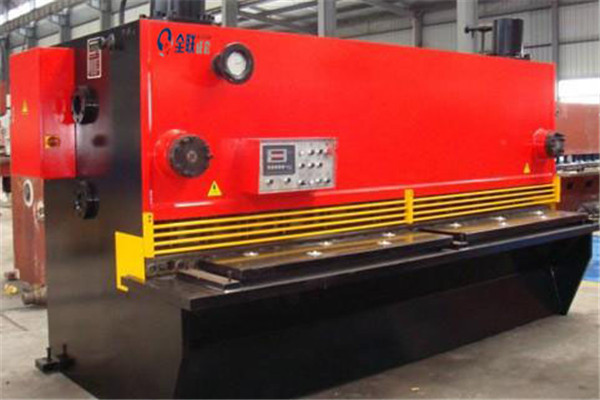 液(yè)壓擺式剪闆機(ji) 液壓(yā)擺式剪闆機