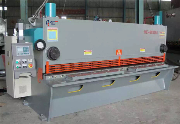 西安液(ye)壓閘式剪(jian)闆機 西安液壓(yā)閘式剪闆(pan)機