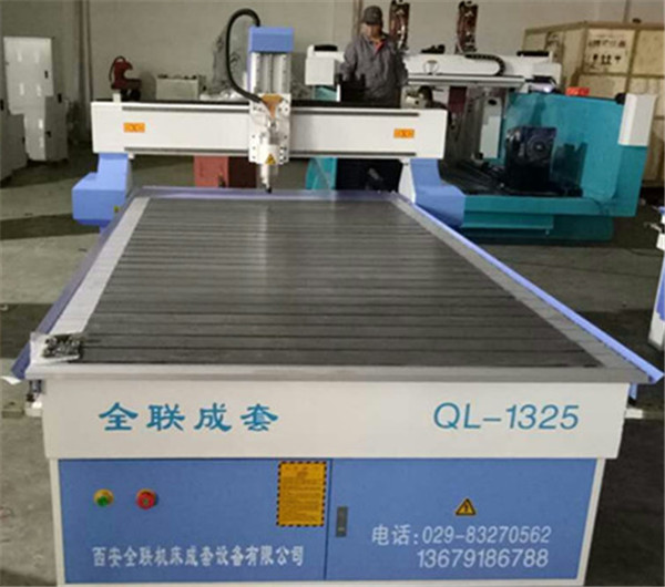 數(shu)控雕刻(kè)機 數控雕(diao)刻機