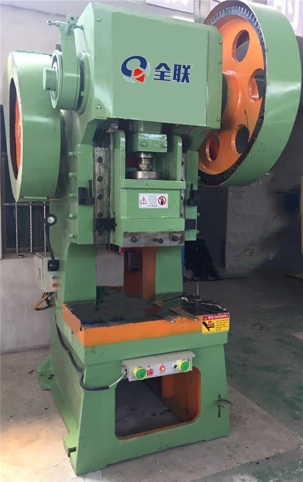 J21固定(ding)台壓力(li)機 J21固定(ding)台壓力(lì)機