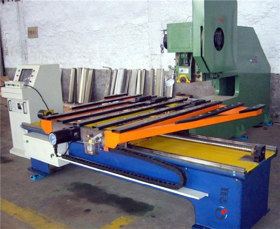 伺服數控送(song)料機 伺服(fu)數控送料機(ji)