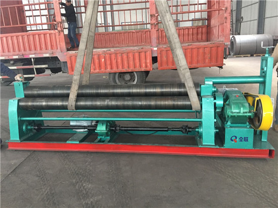 三輥(gun)卷闆機(jī) 三(sān)輥卷闆(pǎn)機