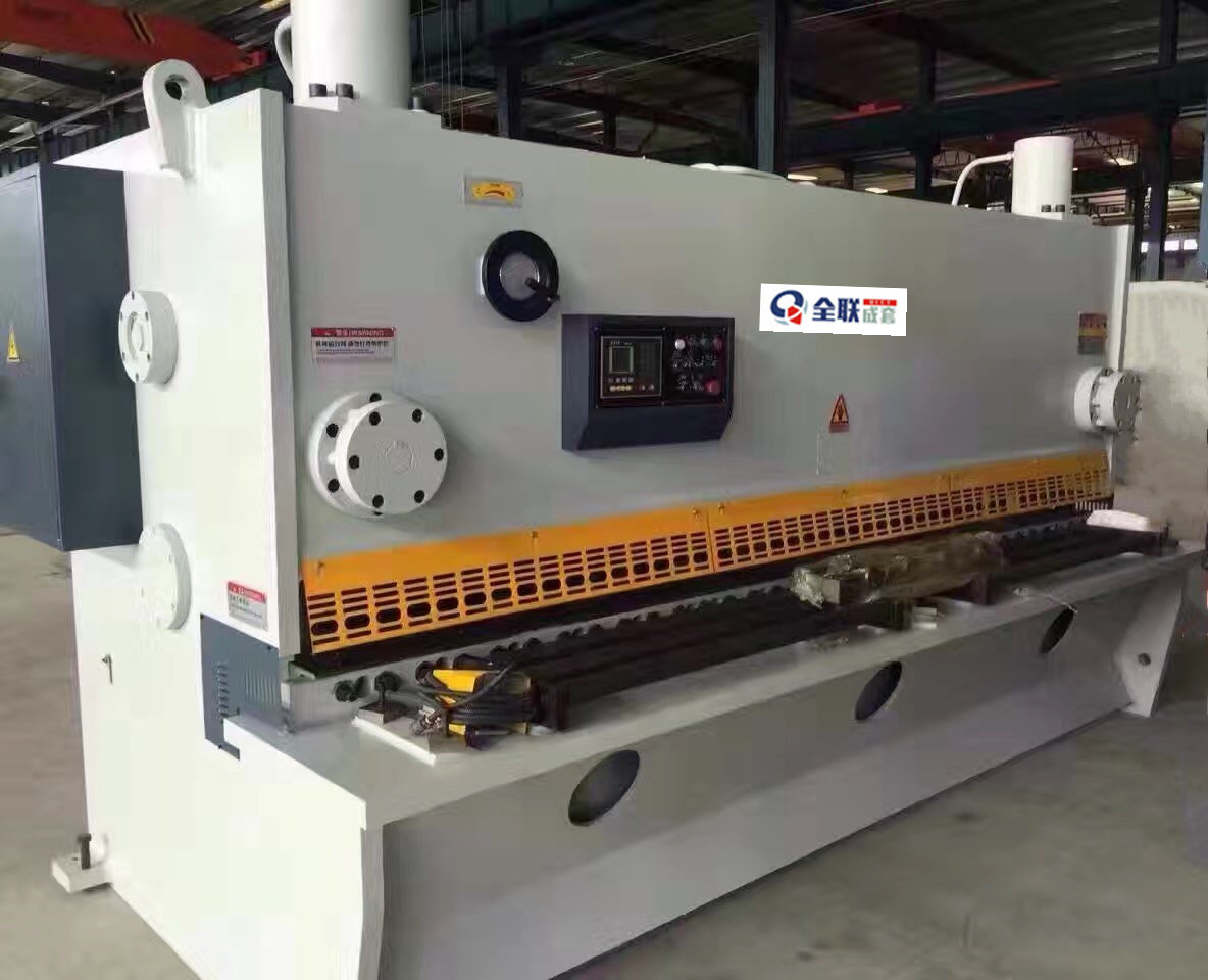 剪闆機 剪闆機(ji)