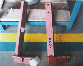 混合(he)機拌臂(bì)