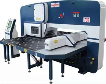 江蘇閉式液(yè)壓數控轉塔(ta)沖床