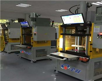 伺服液(yè)壓機