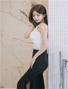 老赵揉着粉嫩的双乳太舒服了秀婷-白白 李宗瑞