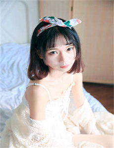 不穿内裤的女老师-天降女子樱花未增删带歌词